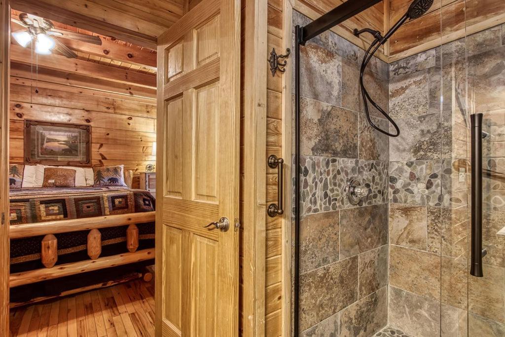 Highland Dream, Hot Tub, 1089 Free Tickets Each Paid Day, Dollywood And More Sevierville Cameră foto